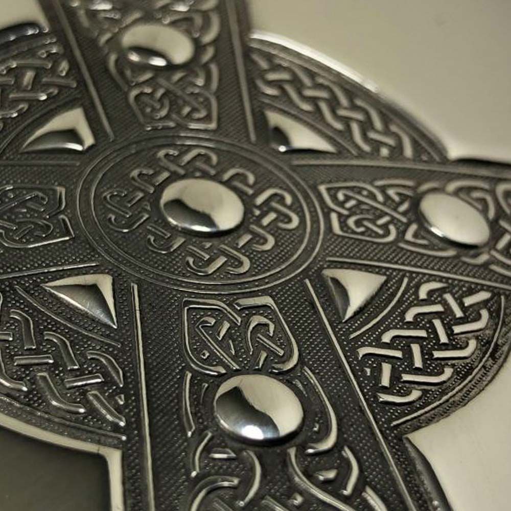 British Pewter Celtic Cross 6oz Hipflask - Image 2